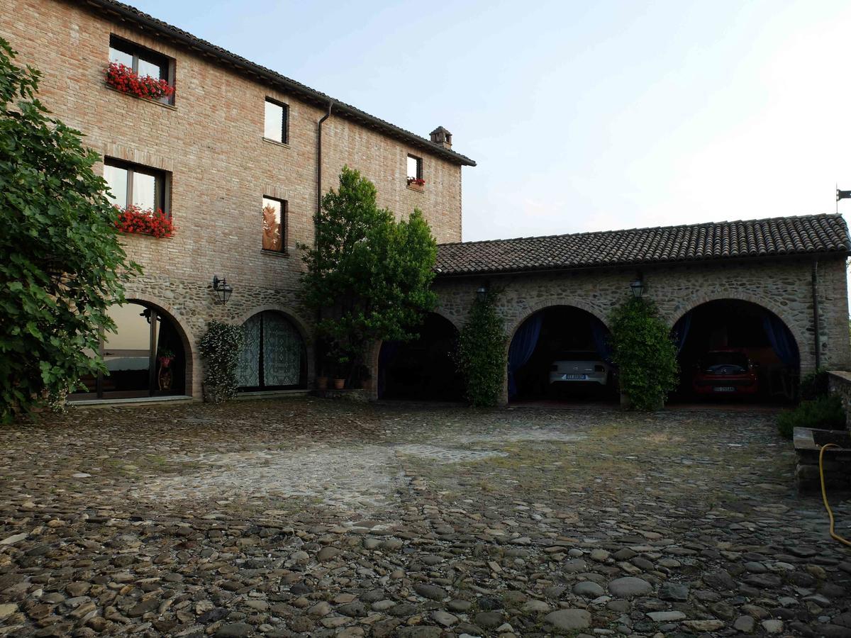 B&B Le Ginestre ซาลาบากันซา ภายนอก รูปภาพ