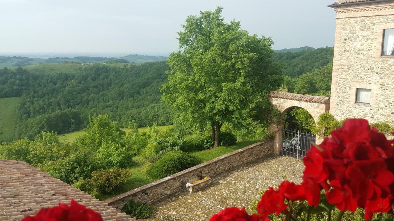 B&B Le Ginestre ซาลาบากันซา ภายนอก รูปภาพ