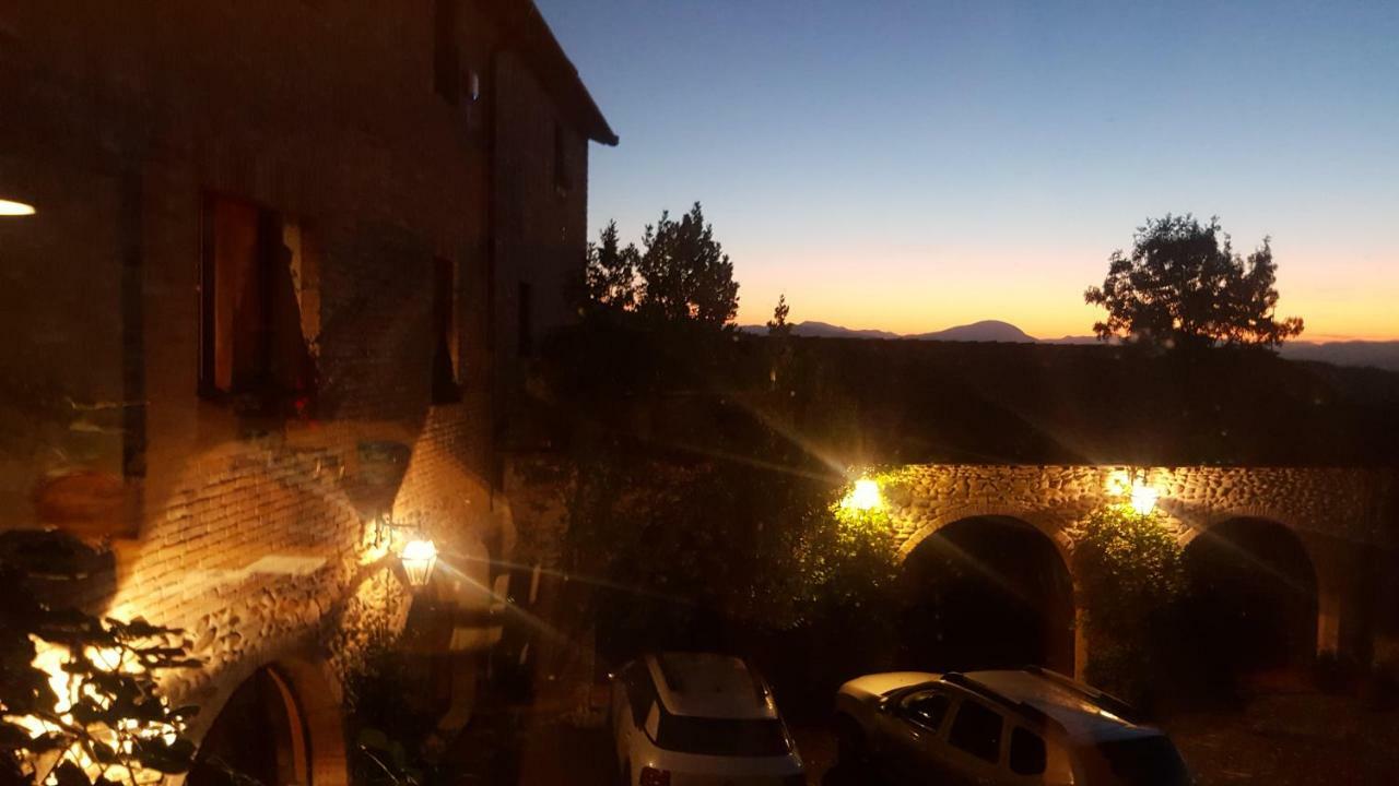 B&B Le Ginestre ซาลาบากันซา ภายนอก รูปภาพ